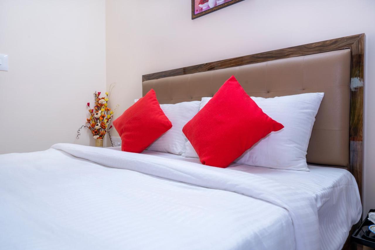 Sports Icon Suites Yelahanka Εξωτερικό φωτογραφία